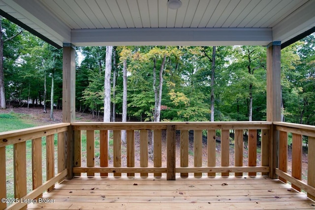 35 Blueberry Pt, Brandenburg, KY 40108