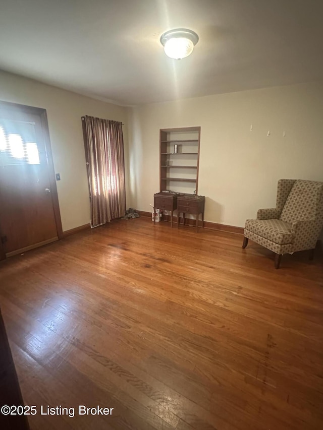 126 Taylorsville Rd, Bloomfield, KY 40008 - entrance foyer with wood finished floors