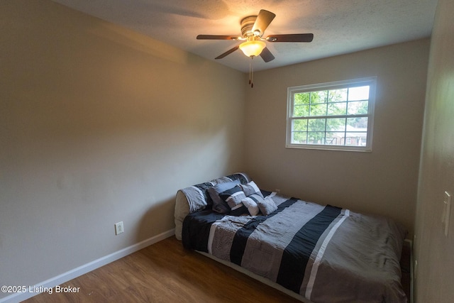 4601 Logby Pl, Louisville, KY 40272 - photo 17