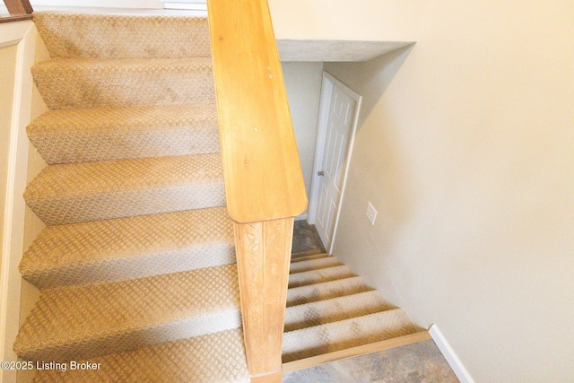 4601 Logby Pl, Louisville, KY 40272 - photo 23