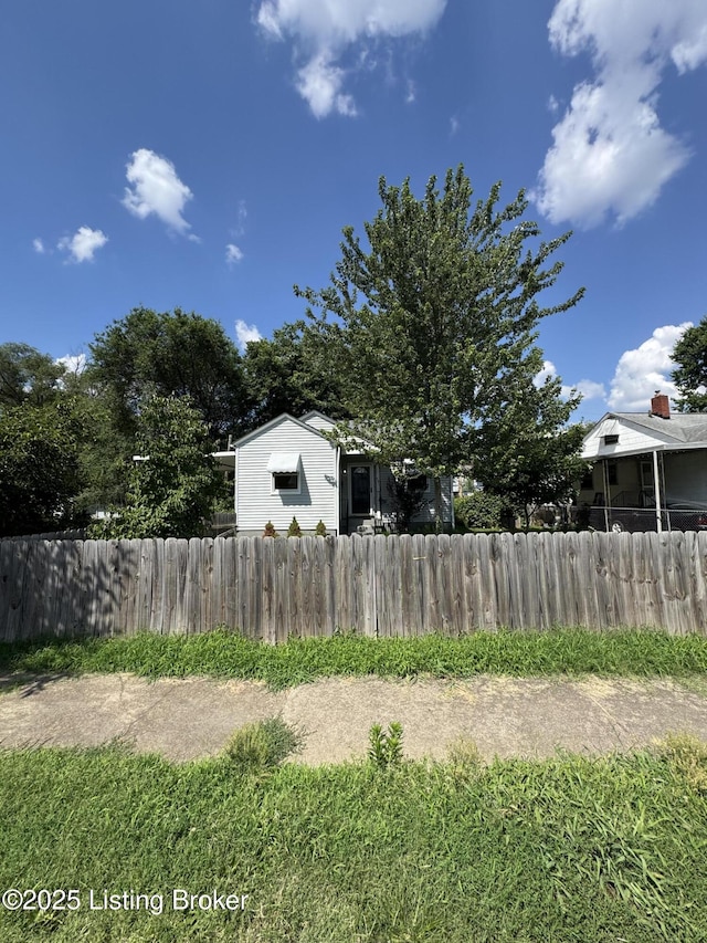 717 Creel Ave, Louisville, KY 40208 - photo 17