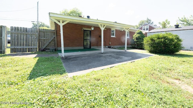 6730 Marian Dr, Louisville, KY 40216 - photo 19