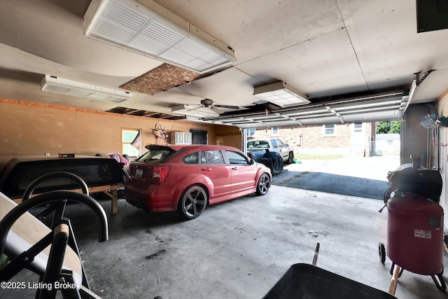 8313 Daverman Dr, Louisville, KY 40228 - view of garage