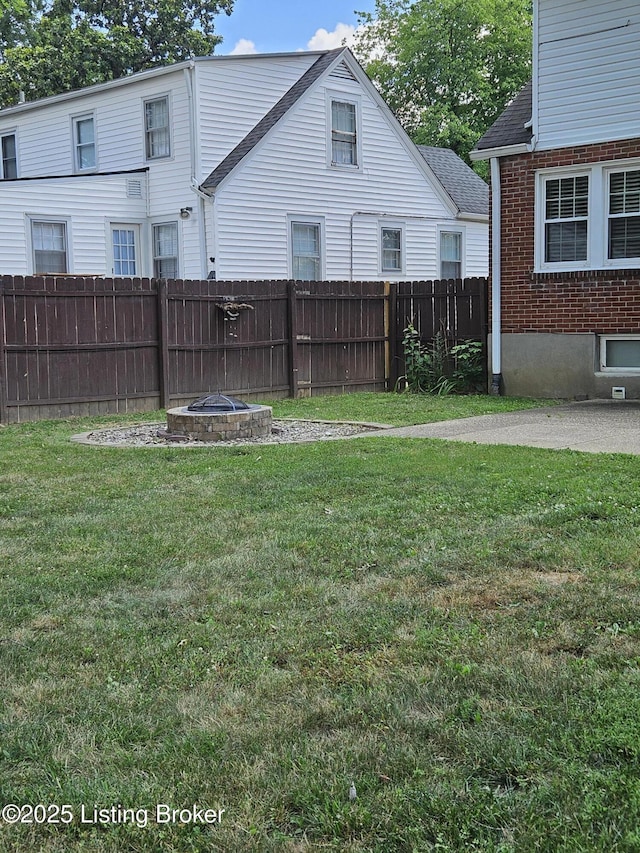 3919 Staebler Ave, Louisville, KY 40207 - view of yard featuring an outdoor fire pit