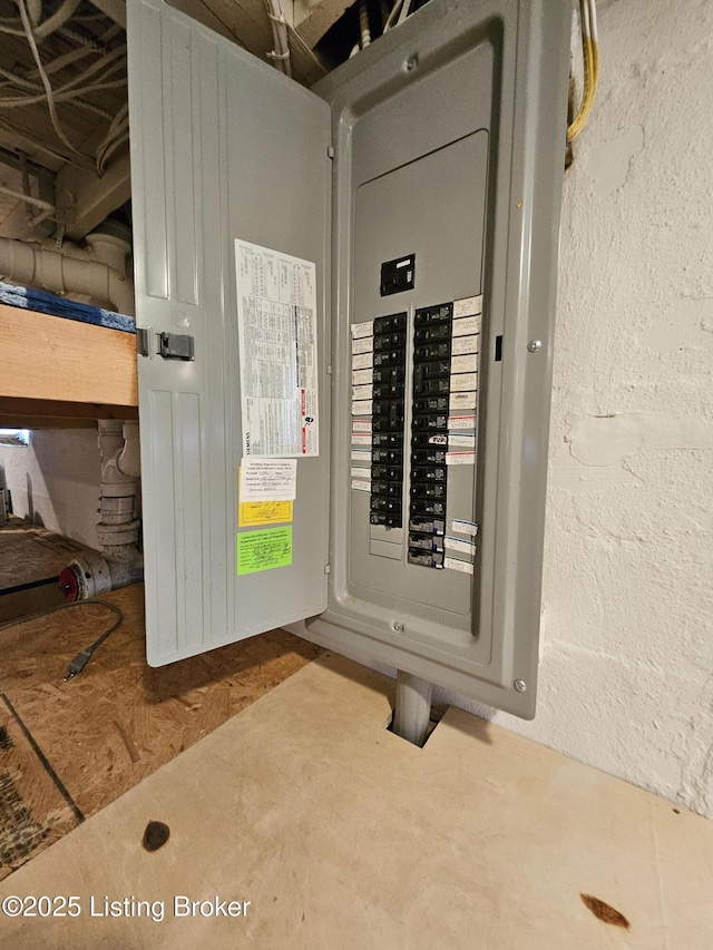 3919 Staebler Ave, Louisville, KY 40207 - utility room featuring electric panel