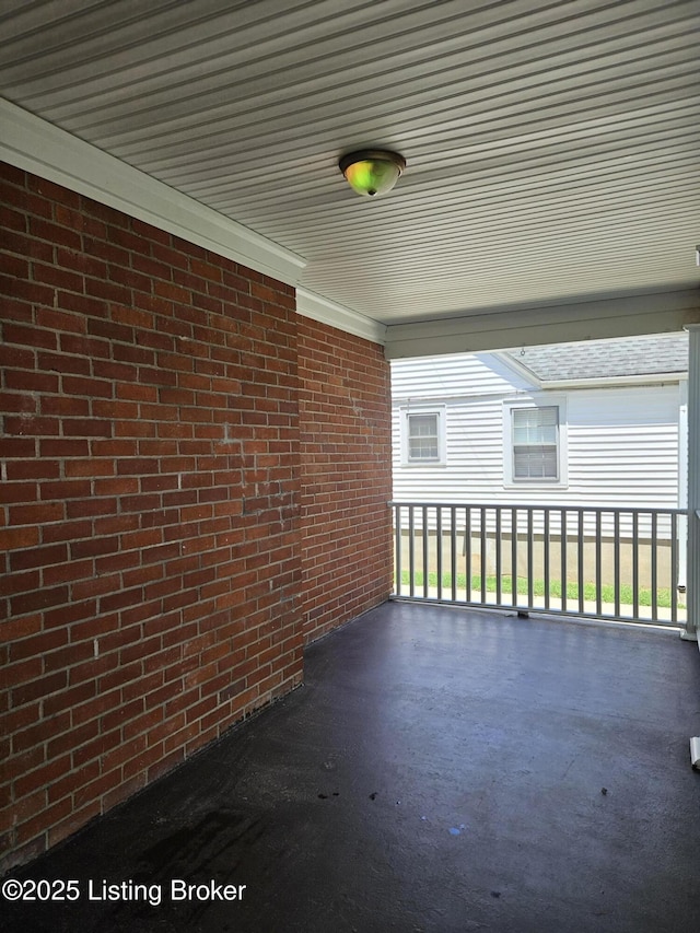 3919 Staebler Ave, Louisville, KY 40207 - view of patio / terrace