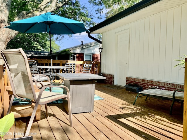444 Lagrange Rd, New Castle, KY 40050 - wooden terrace with outdoor dining space