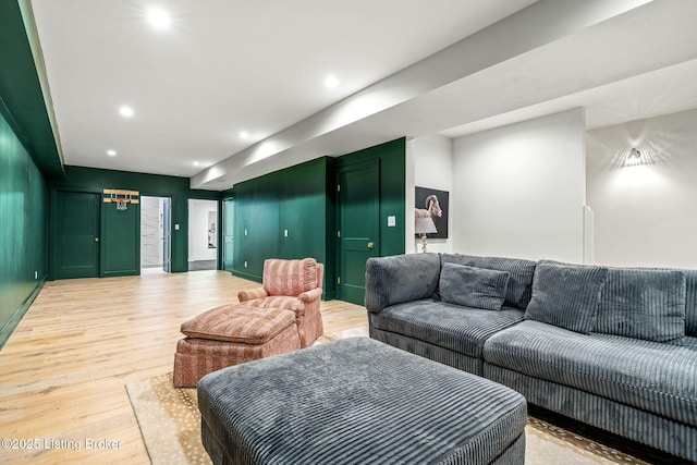 6115 Passionflower Dr, Prospect, KY 40059 - living area featuring light wood-type flooring and recessed lighting