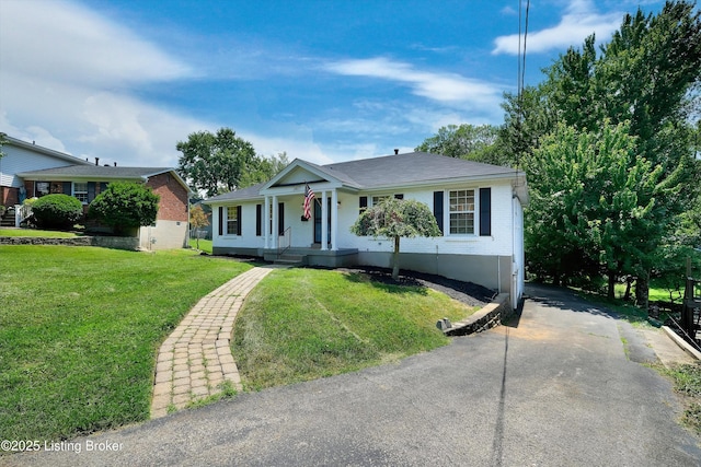 3407 Hillsboro Rd, Louisville, KY 40207 - view of front of property featuring asphalt driveway and a front lawn