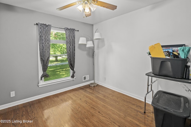 8517 Maple Ave, Pewee Valley, KY 40056