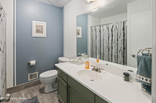 8517 Maple Ave, Pewee Valley, KY 40056