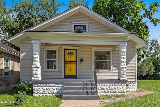 2522 Wilson Ave, Louisville, KY 40210 - shotgun-style home with a porch