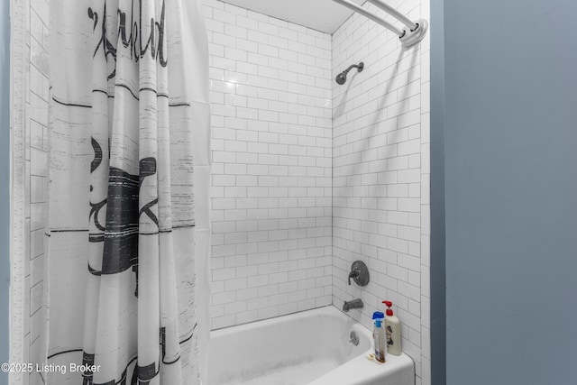 2625 Shumate Rd, Ekron, KY 40117 - full bath featuring shower / bath combination with curtain