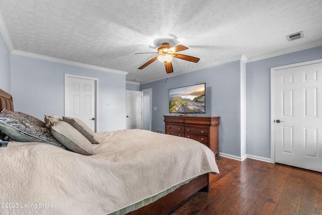 10008 Hornbeam Blvd, Louisville, KY 40228 - bedroom featuring dark wood-style flooring, ceiling fan, crown molding, and a textured ceiling