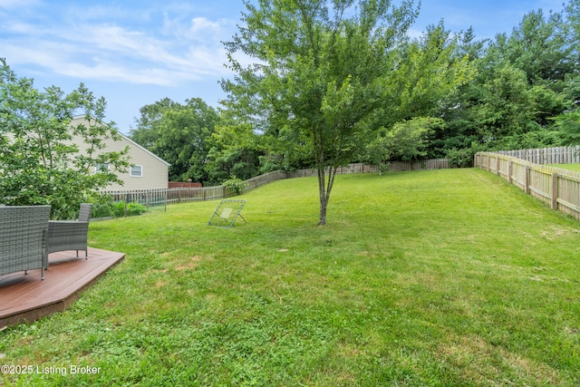 10008 Hornbeam Blvd, Louisville, KY 40228 - fenced backyard featuring a deck