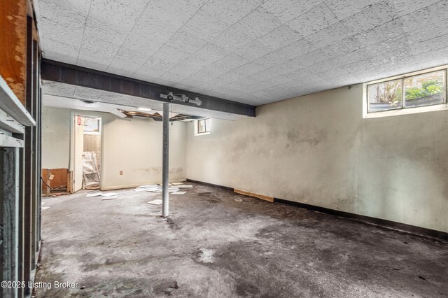 2100 Middle Ln, Louisville, KY 40216 - photo 23