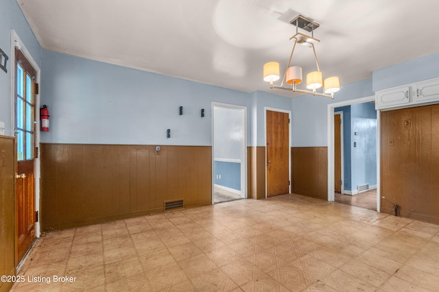 2100 Middle Ln, Louisville, KY 40216 - photo 11