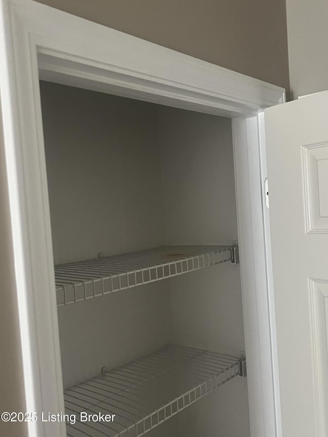 9403 Alex Ct, Louisville, KY 40299 - view of closet