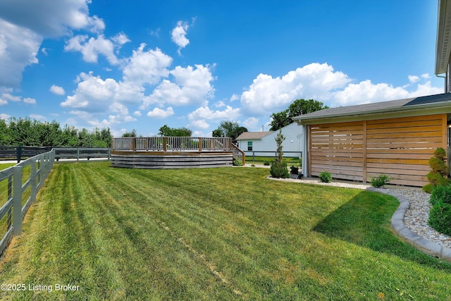 124 Shadow Rock Ct, Shepherdsville, KY 40165 - fenced backyard with a deck
