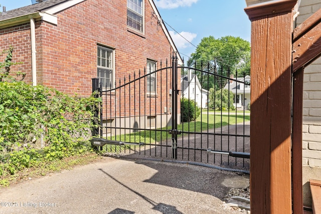 3707 Grandview Ave, Louisville, KY 40207 - photo 35