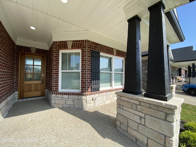 7508 Pavilion Park Rd, Louisville, KY 40214 - entrance to property featuring brick siding and a porch