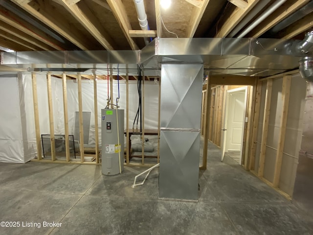 7508 Pavilion Park Rd, Louisville, KY 40214 - unfinished below grade area featuring electric water heater and heating unit
