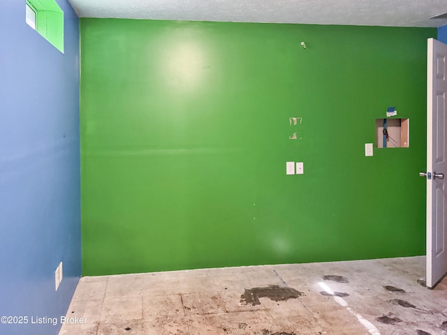 599 Ritchie Dr, Brandenburg, KY 40108 - view of empty room
