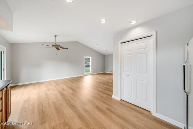 1009 Hess Ln, Louisville, KY 40217 - photo 16