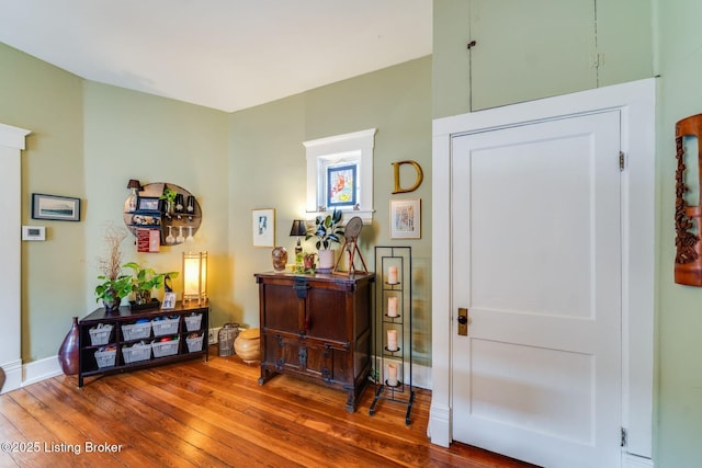 1021 Mulberry St, Louisville, KY 40217 - entryway featuring wood-type flooring