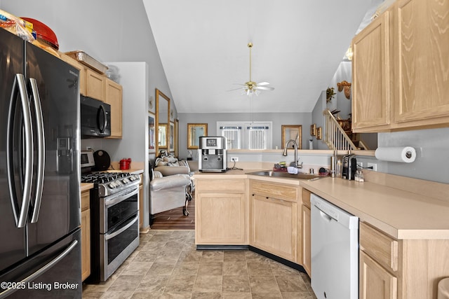 5211 Rainmaker Ct, Louisville, KY 40229 - photo 6