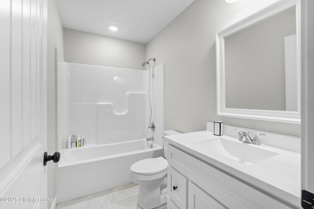 112 Shallow Springs Ct, Bardstown, KY 40004 - bathroom featuring vanity and washtub / shower combination
