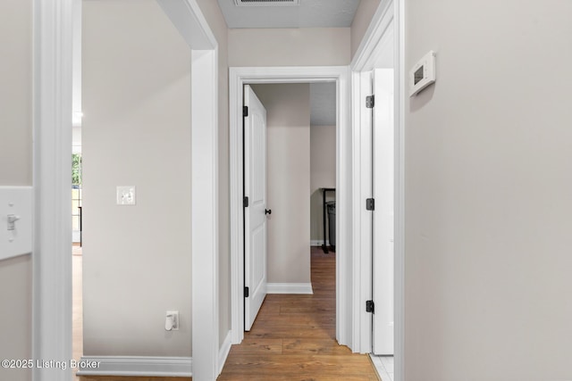 112 Shallow Springs Ct, Bardstown, KY 40004 - hall with light wood finished floors and baseboards