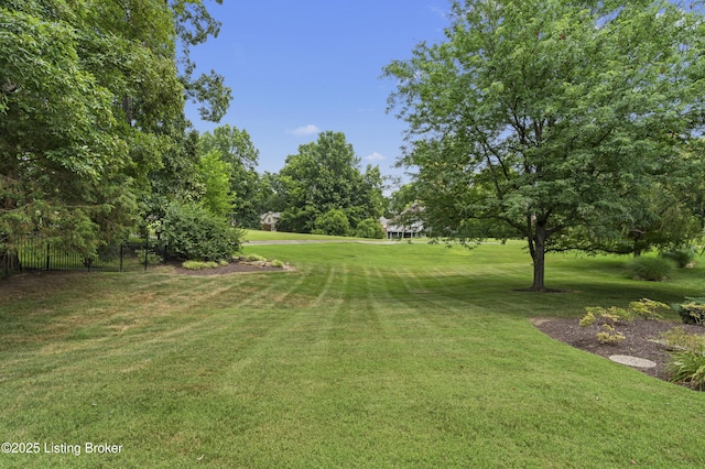 14801 Forest Oaks Dr, Louisville, KY 40245 - photo 9