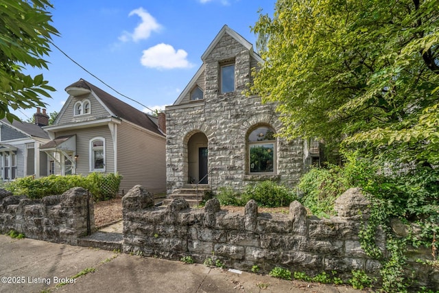 514 Camp St, Louisville, KY 40203 - photo 2