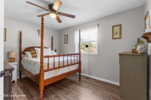 166 Glenview Rd, Shepherdsville, KY 40229 - bedroom with wood finished floors and ceiling fan
