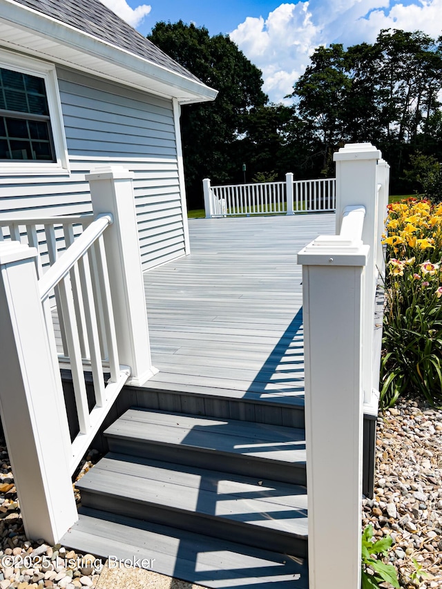 173 Megan Way, Falls Of Rough, KY 40119 - view of wooden deck