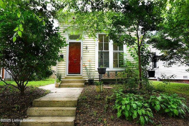 1118 Ash St, Louisville, KY 40217 - photo 1