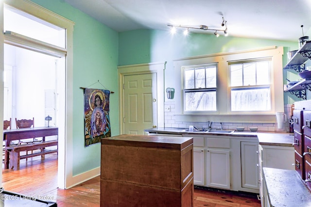1118 Ash St, Louisville, KY 40217 - photo 6