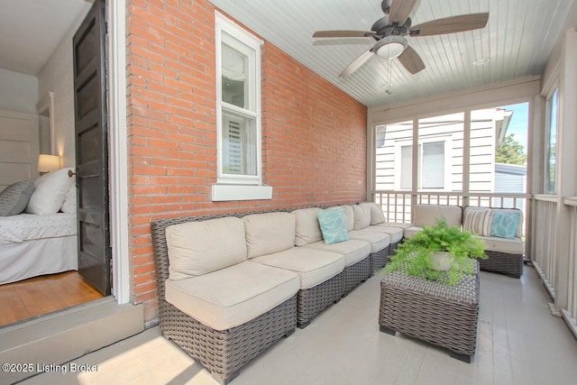 1211 Everett Ave, Louisville, KY 40204 - sunroom / solarium with outdoor lounge area and ceiling fan