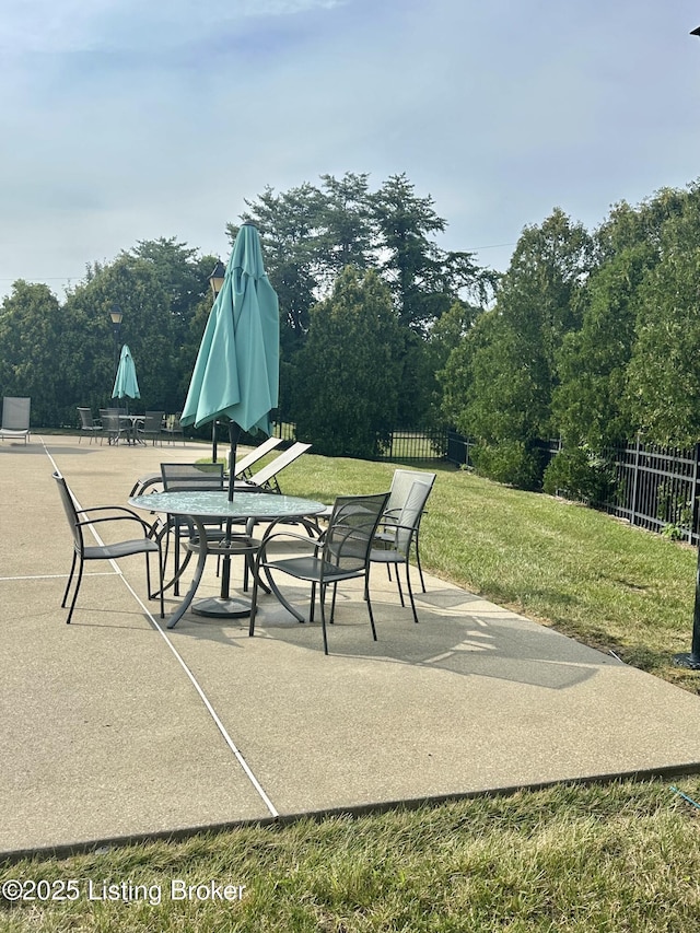 10503 Providence Dr, Louisville, KY 40291 - photo 34