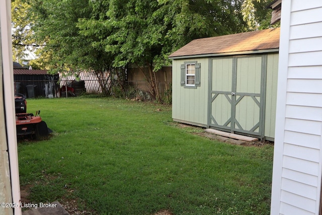 4107 Riedley Ct, Louisville, KY 40216 - photo 23