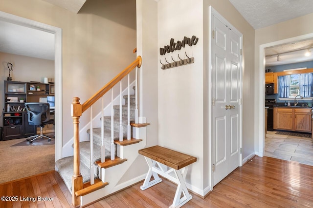 6716 Cassidy Cir, Louisville, KY 40229 - photo 15