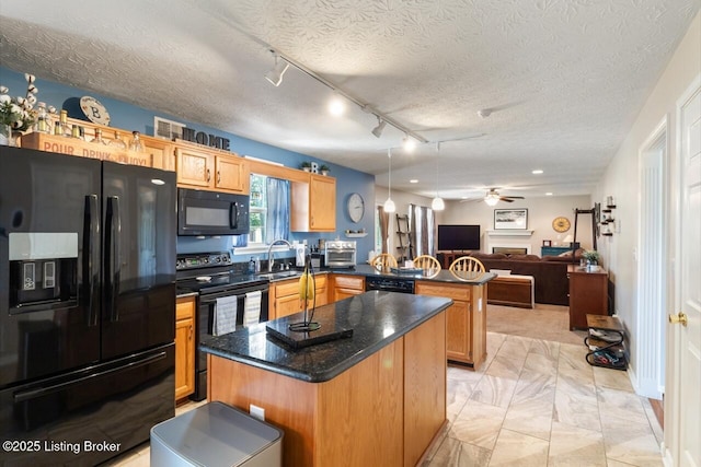 6716 Cassidy Cir, Louisville, KY 40229 - photo 7