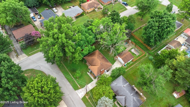 8316 Ponsit Ln, Louisville, KY 40219 - photo 48