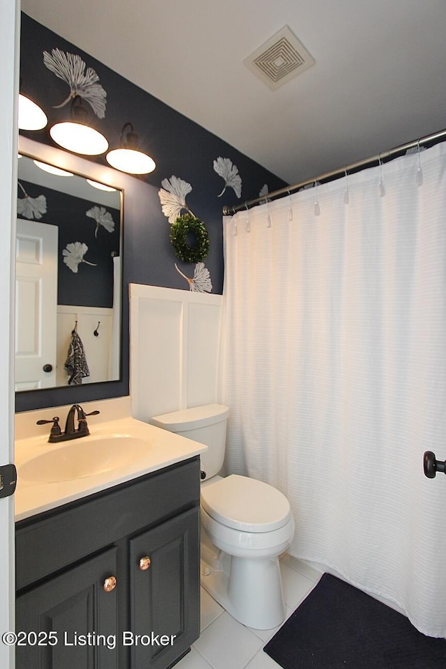 4201 Patterson Park Ct, Louisville, KY 40299 - full bathroom featuring vanity and tile patterned flooring