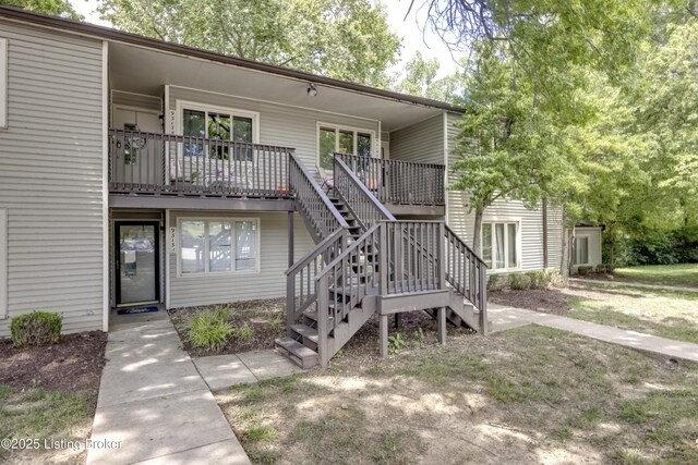 9315 Loch Lea Ln Unit B, Louisville, KY 40291 - view of front of house with stairs