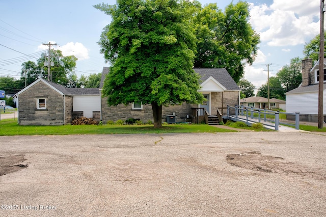 2109 Crums Ln, Louisville, KY 40216 - photo 20