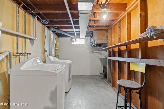 8703 Fernview Dr, Louisville, KY 40291 - below grade area featuring washer and clothes dryer