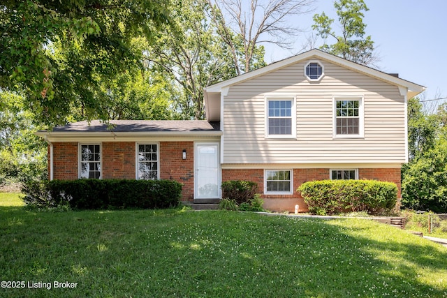 12525 Live Oak Dr, Louisville, KY 40243 - photo 1