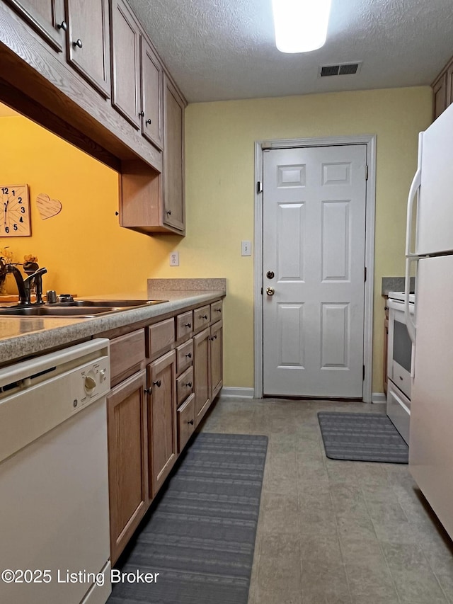 4801 Edge Valley Ln, Louisville, KY 40258 - photo 14